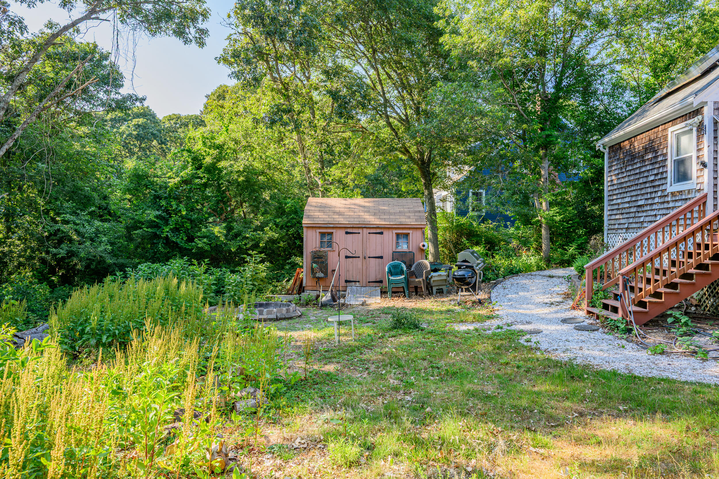 129 Mayfair Road South Dennis, MA 02660 - Photo 5 of 27 39