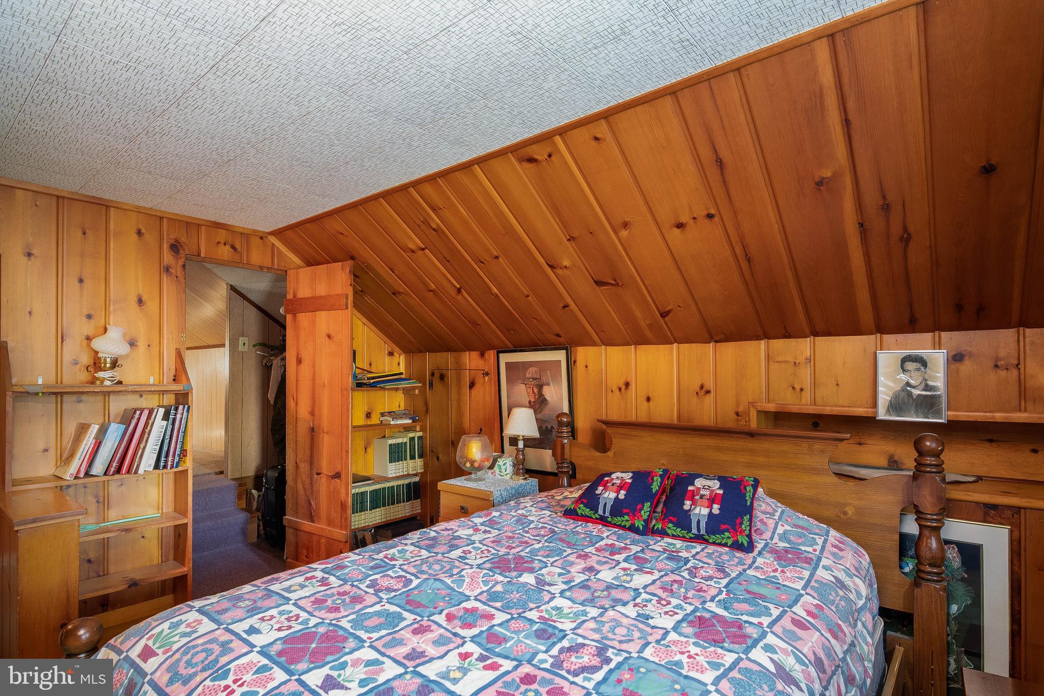 522 Harding Avenue Reading, PA 19607 - Photo 19 of 24 Bedroom 3