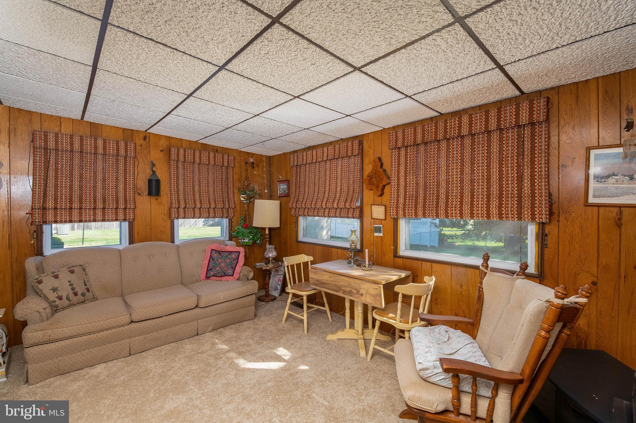 522 Harding Avenue Reading, PA 19607 - Photo 10 of 24 Family Room