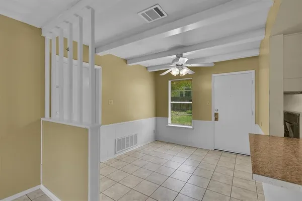 $1,850 | 1902 Fair Oaks Drive, Austin, TX 78745