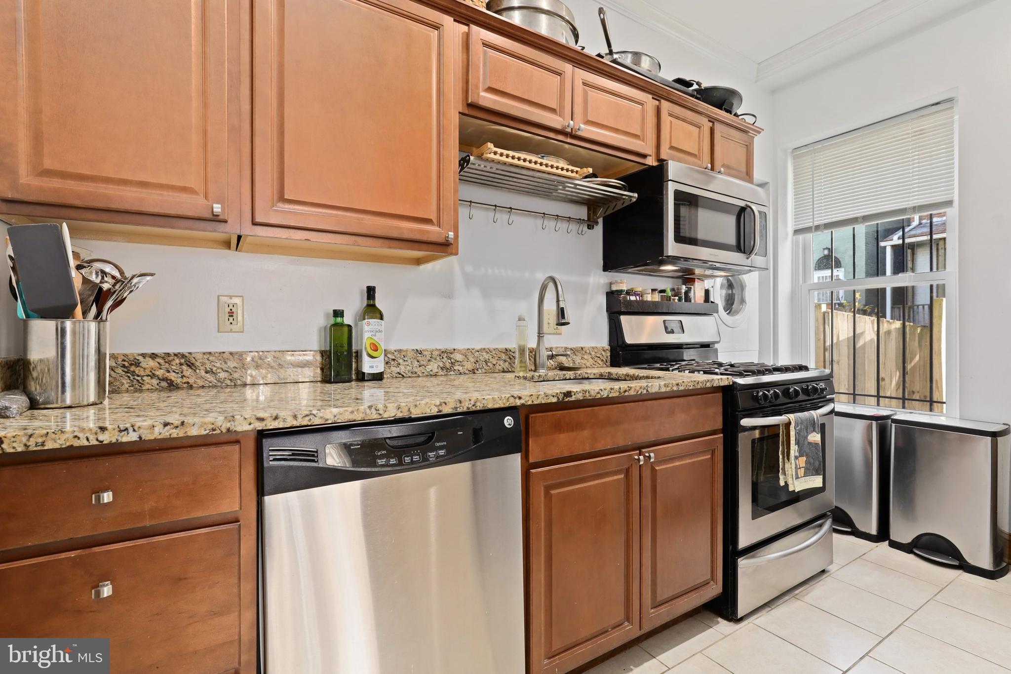 658 Morton Place Northeast Washington, DC 20002 - Photo 6 of 30