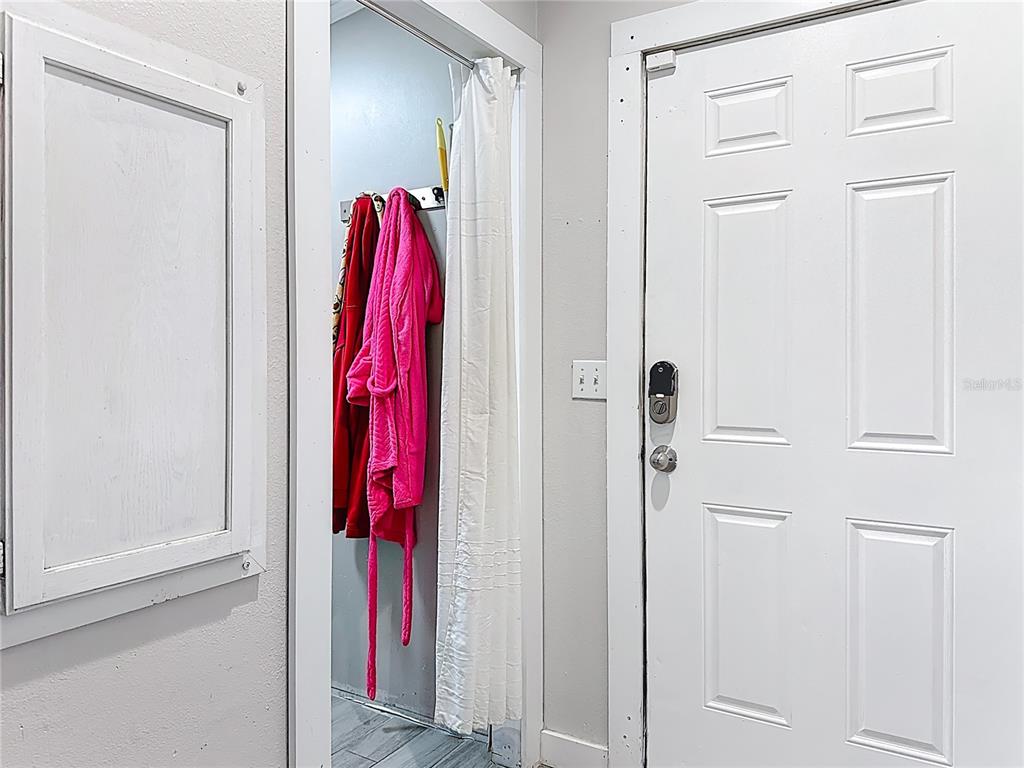 18604 Belvedere Road Orlando, FL 32820 - Photo 27 of 50 a view of a bathroom