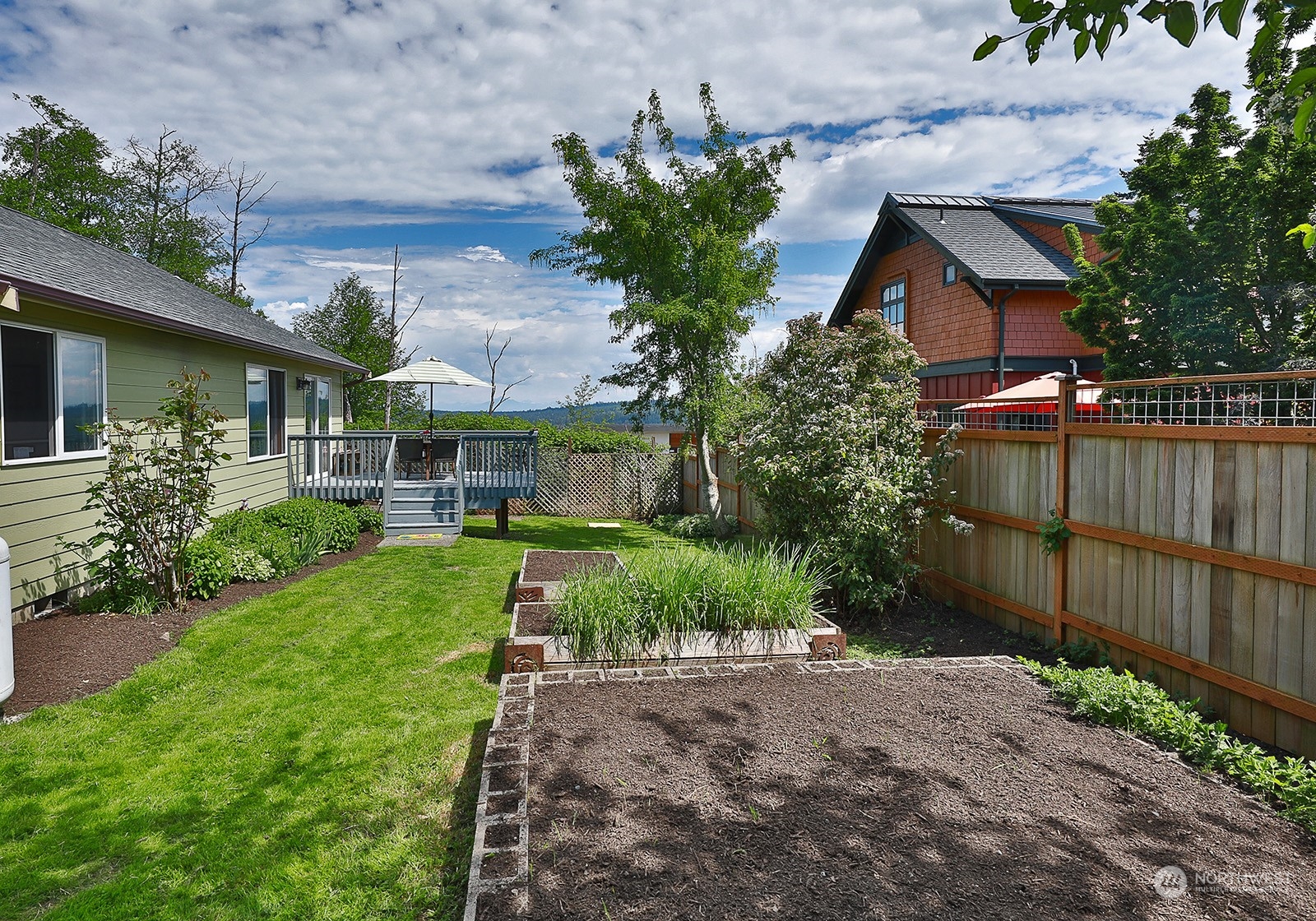 4880 Breezefair Road Freeland, WA 98249 - Photo 5 of 36 Gallery Image 5