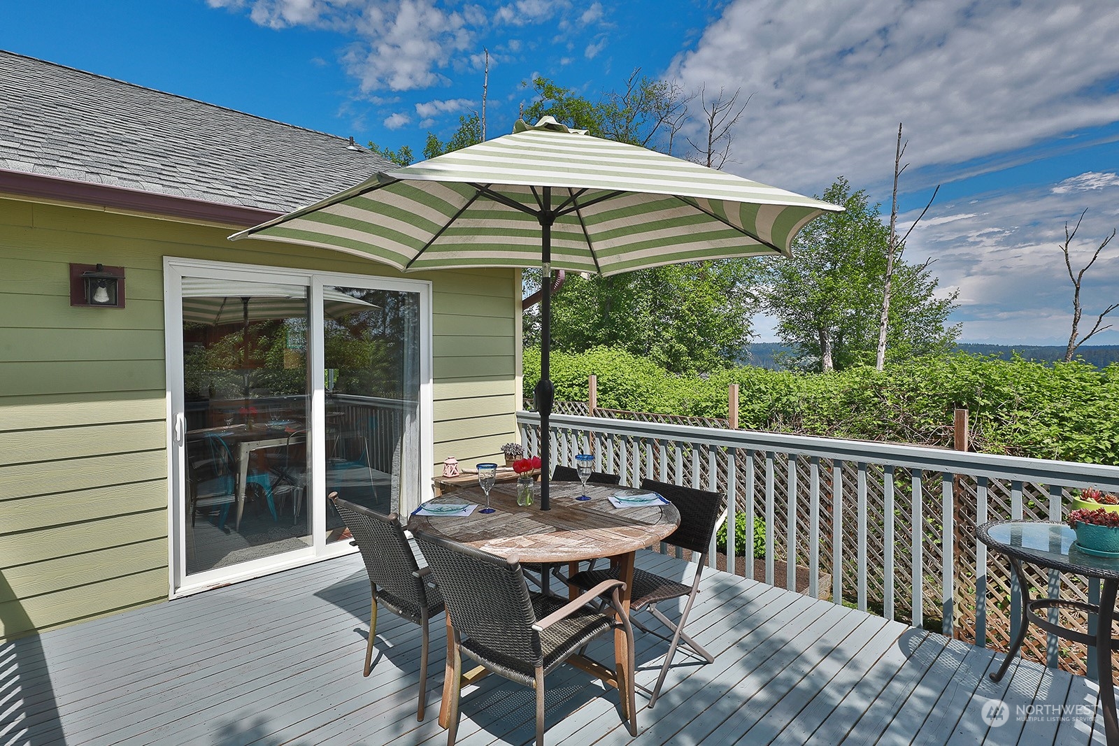 4880 Breezefair Road Freeland, WA 98249 - Photo 10 of 36 Gallery Image 10