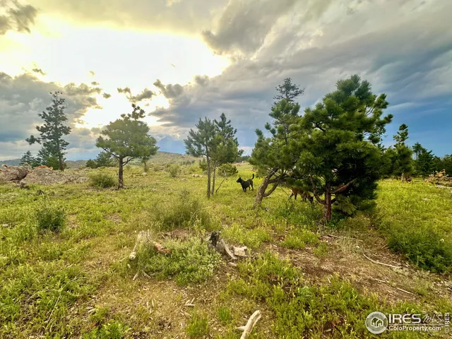 a view of an lake and mountain