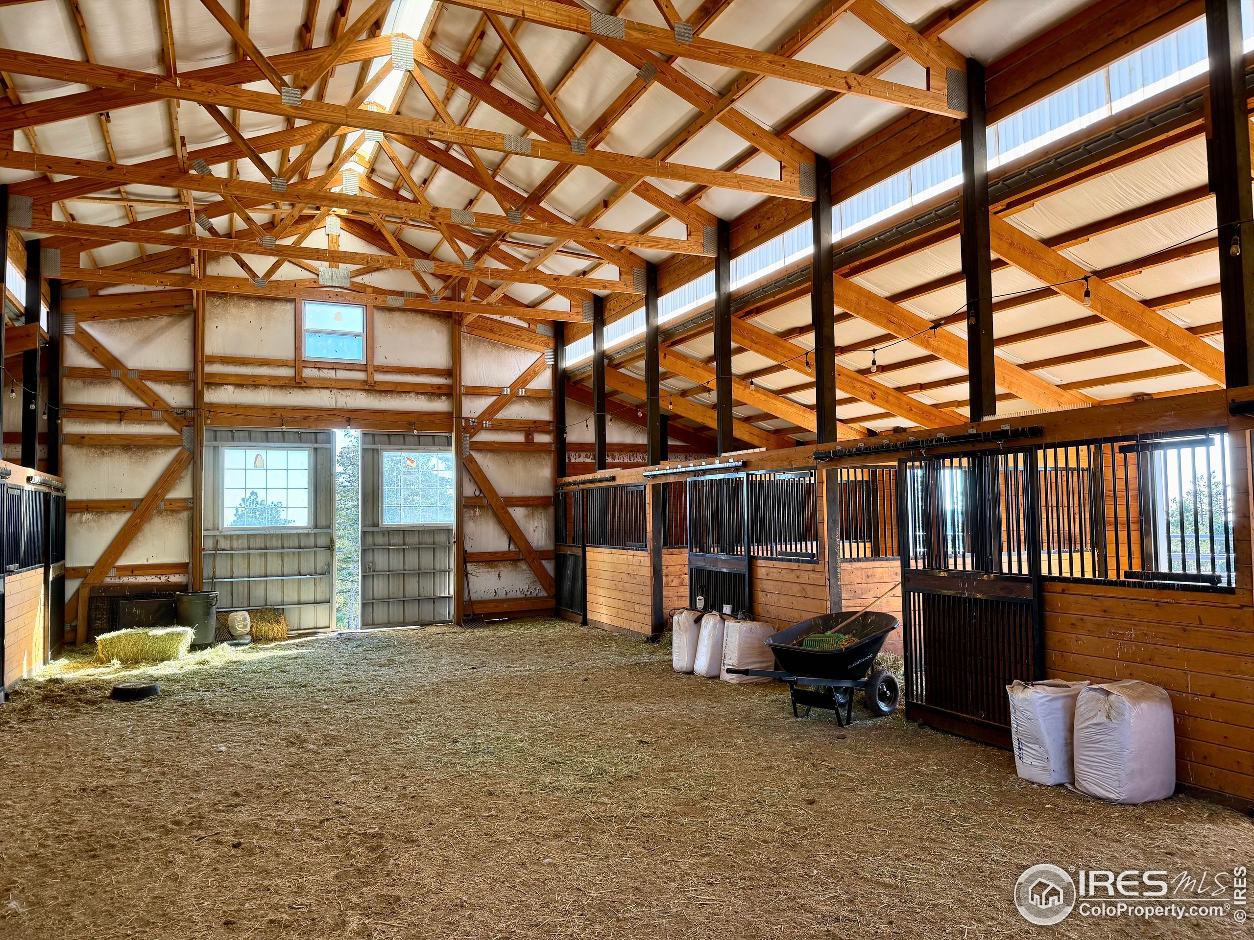 3235 Davis Ranch Road Bellvue, CO 80512 - Photo 6 of 38