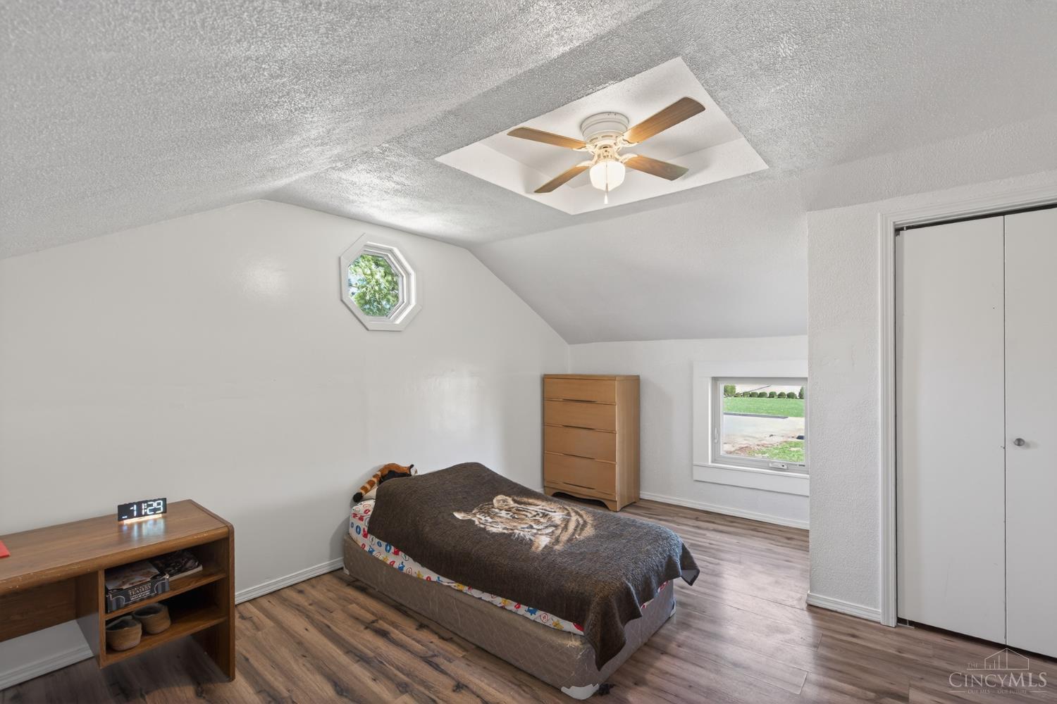 6823 Thompson Road Cincinnati, OH 45247 - Photo 37 of 53