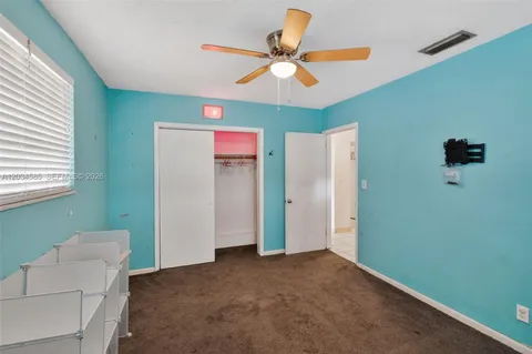 $600,000 | 1901 North 56th Avenue, Hollywood, FL 33021