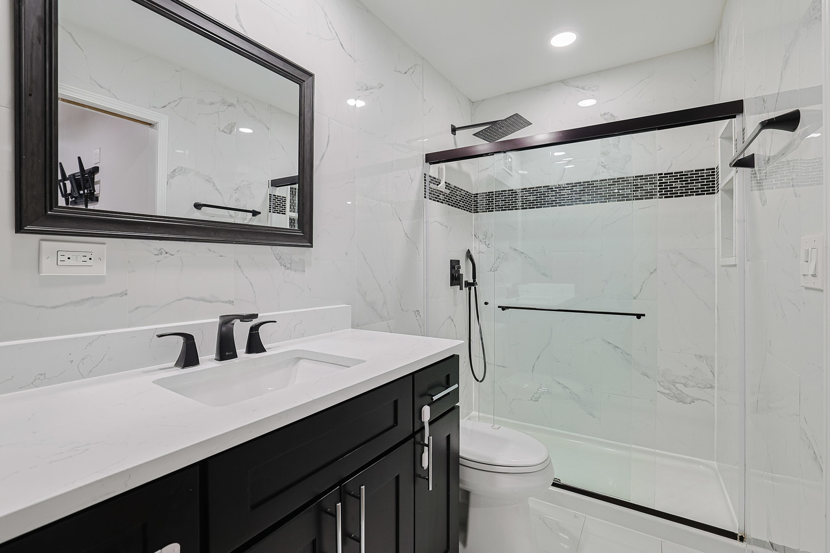 1432 Steeplechase Road Bartlett, IL 60103 - Photo 23 of 32