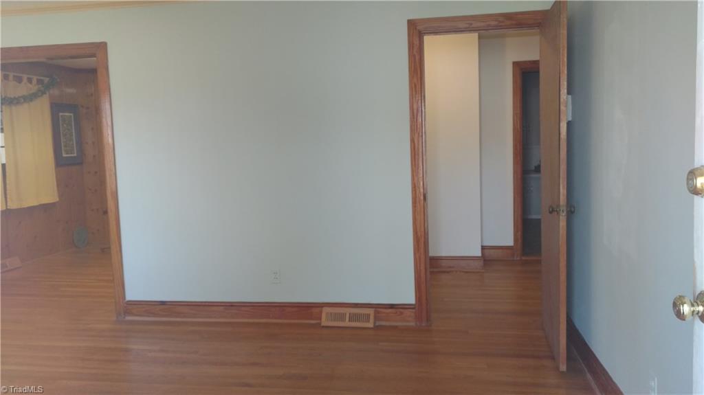 1906 Southview Road Lexington, NC 27292 - Photo 13 of 26 Gallery Image 13
