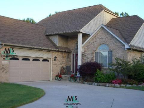 34346 Lillian Road New Baltimore, MI 48047 - Photo 2 of 8 693244-1.JPG