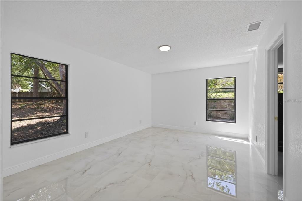 13095 Lawrence Street Spring Hill, FL 34609 - Photo 18 of 41