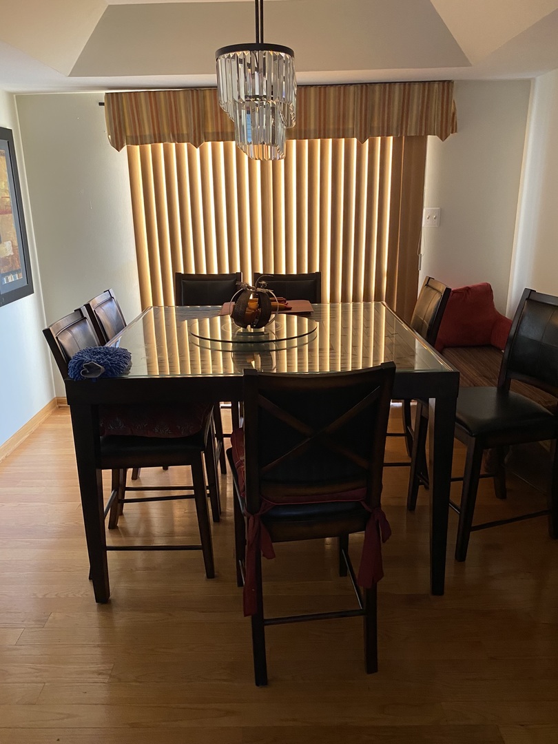 100 Michigan City Road Calumet City, IL 60409 - Photo 5 of 12 a view of a dining room with furniture and window