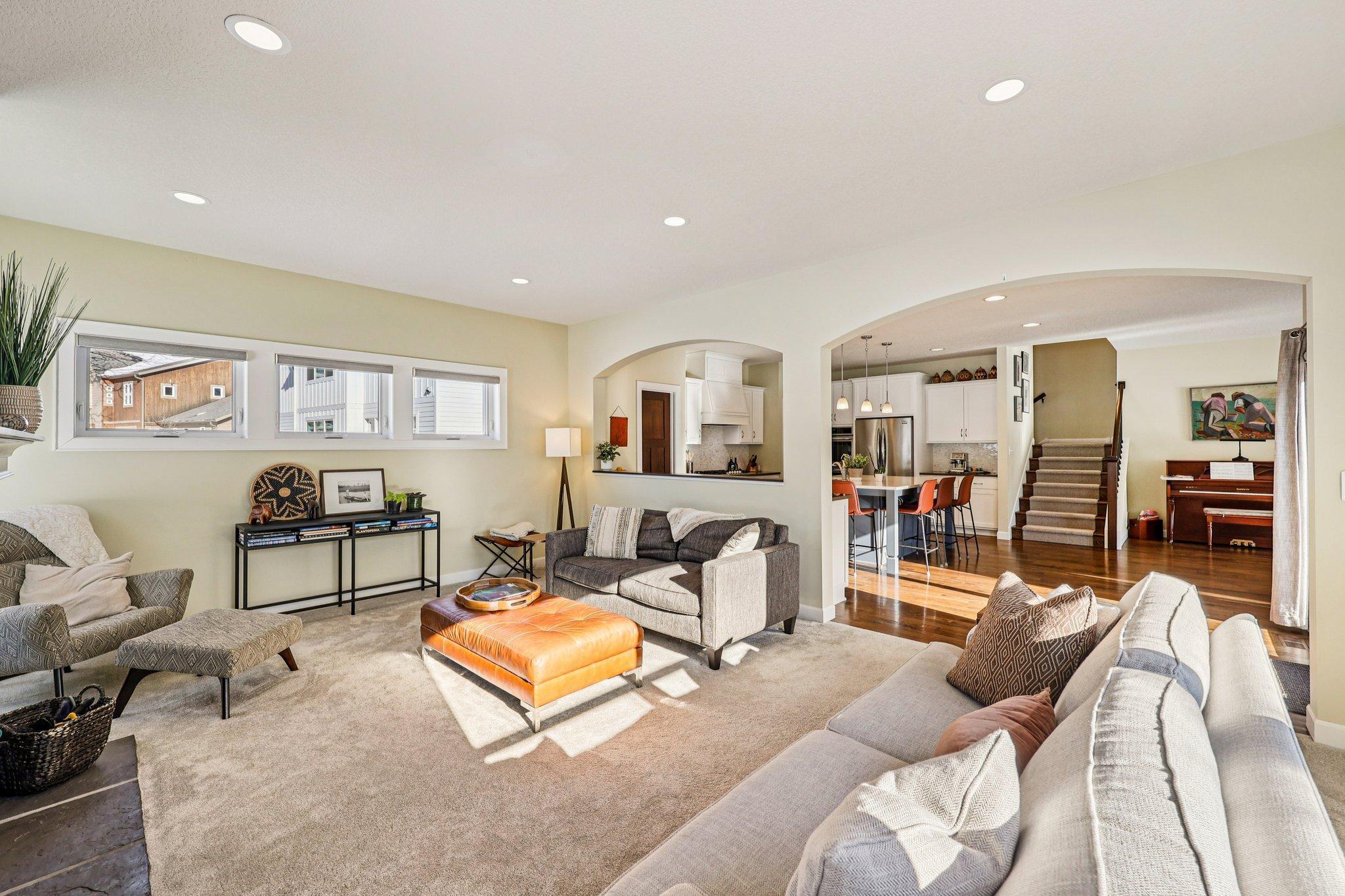 145 Cutacross Road Golden Valley, MN 55422 - Photo 13 of 48