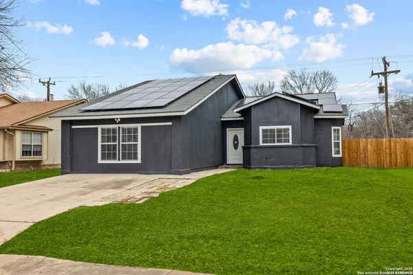 $2,150 | 5930 Valley Wood, San Antonio, TX 78250