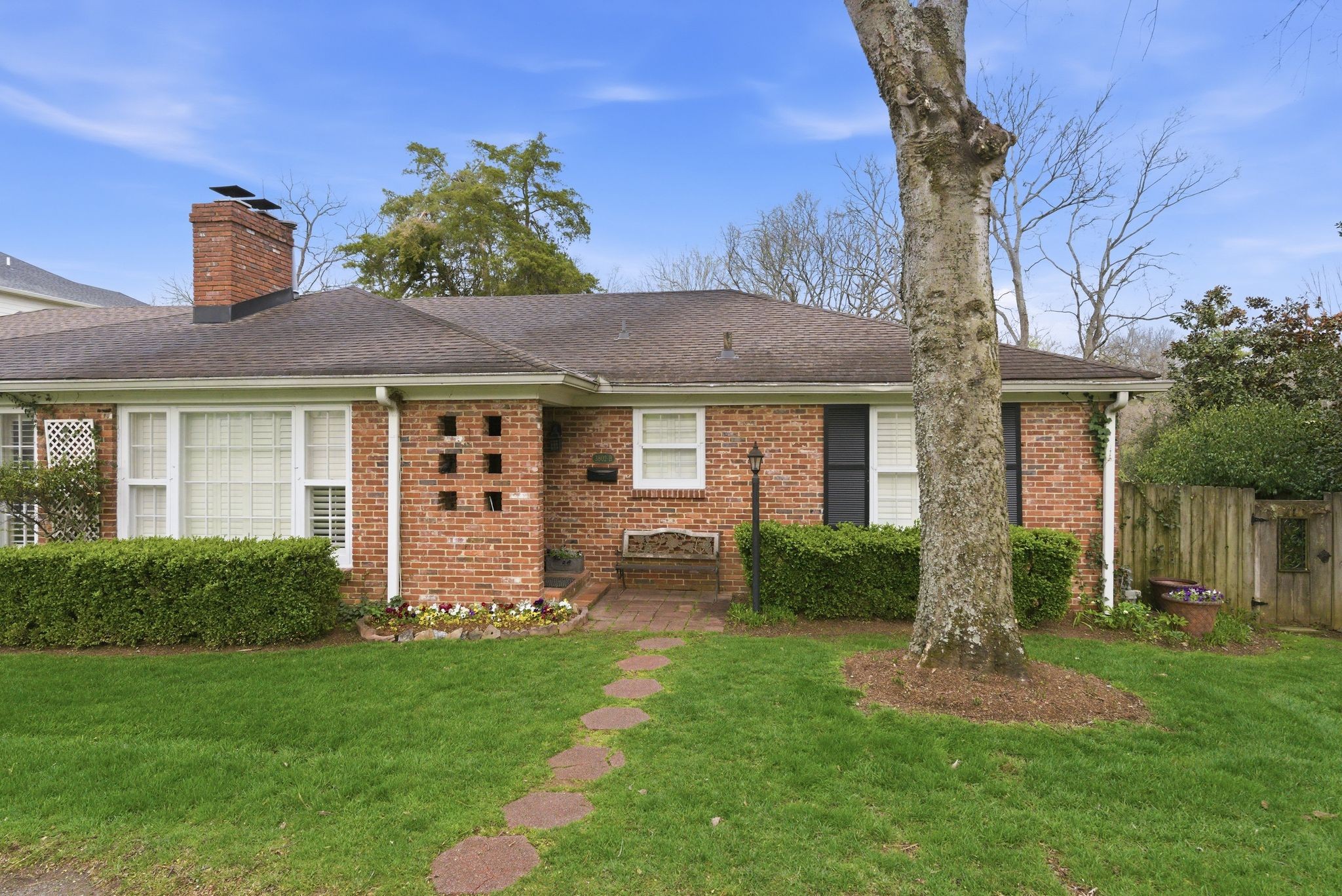 3802 Harding Place Nashville, TN 37215 - Photo 3 of 80