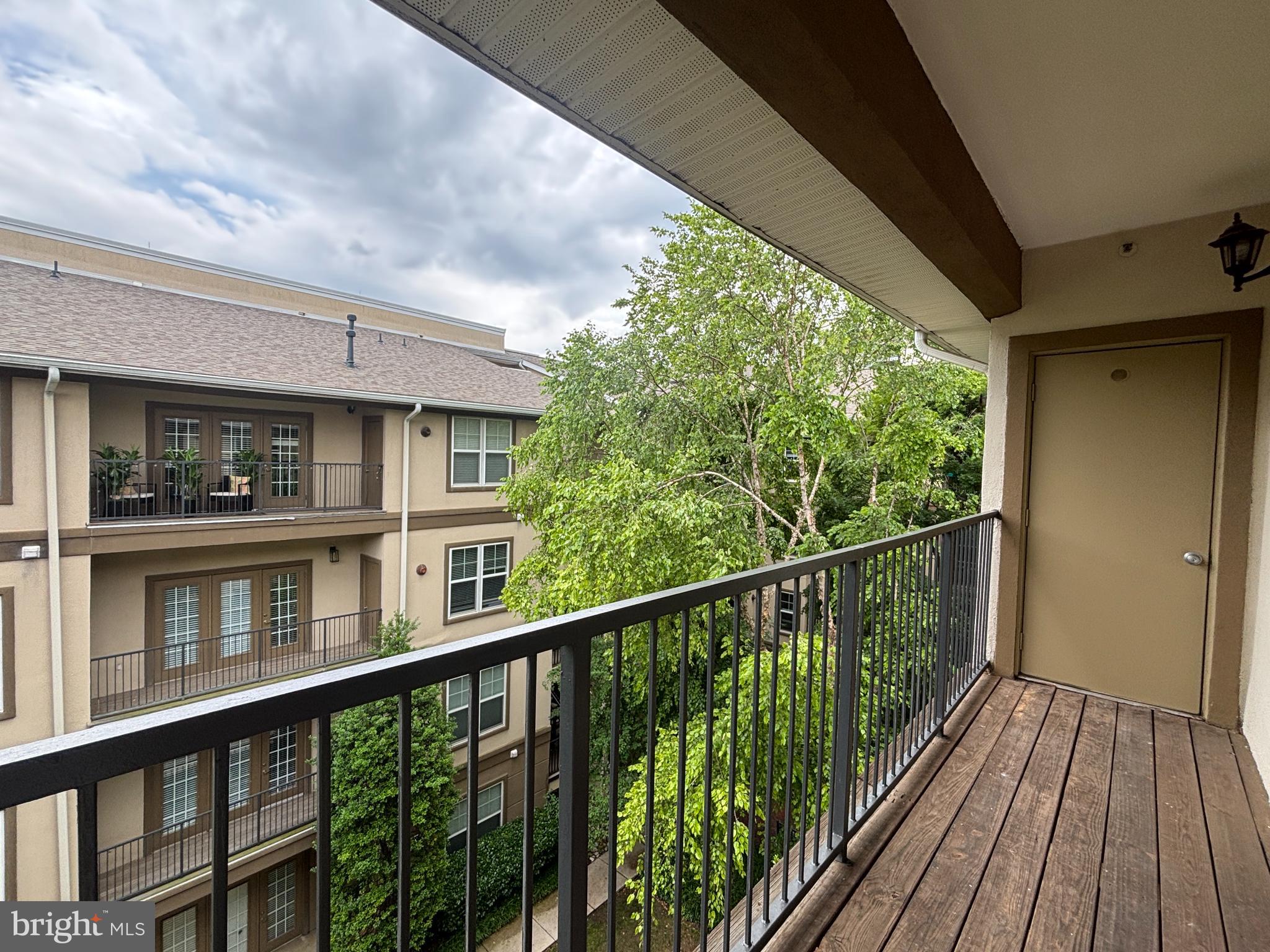 11800 Old Georgetown Road, Unit 1407 North Bethesda, MD 20852 - Photo 17 of 34