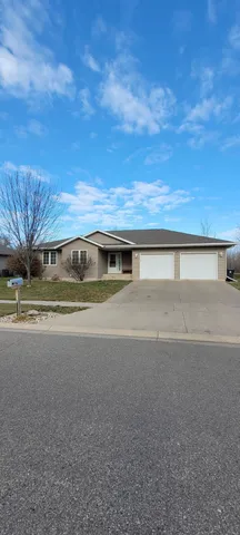 $299,000 | 520 Harriett Drive, Marshall, MN 56258