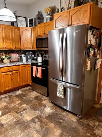 $299,000 | 520 Harriett Drive, Marshall, MN 56258