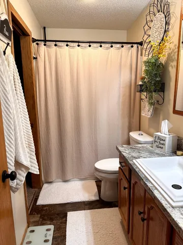 $299,000 | 520 Harriett Drive, Marshall, MN 56258