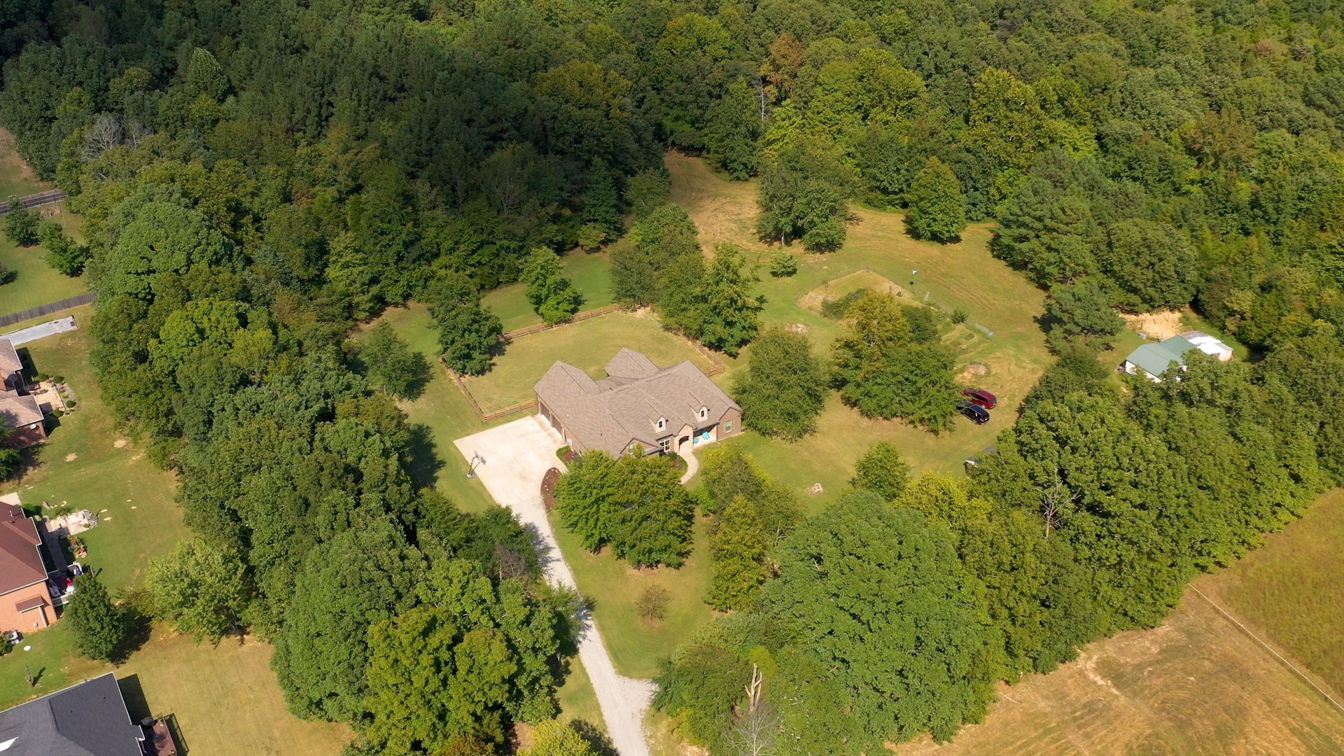 7270 Old Franklin Road Fairview, TN 37062 - Photo 3 of 46 a close up of a tree in a yard