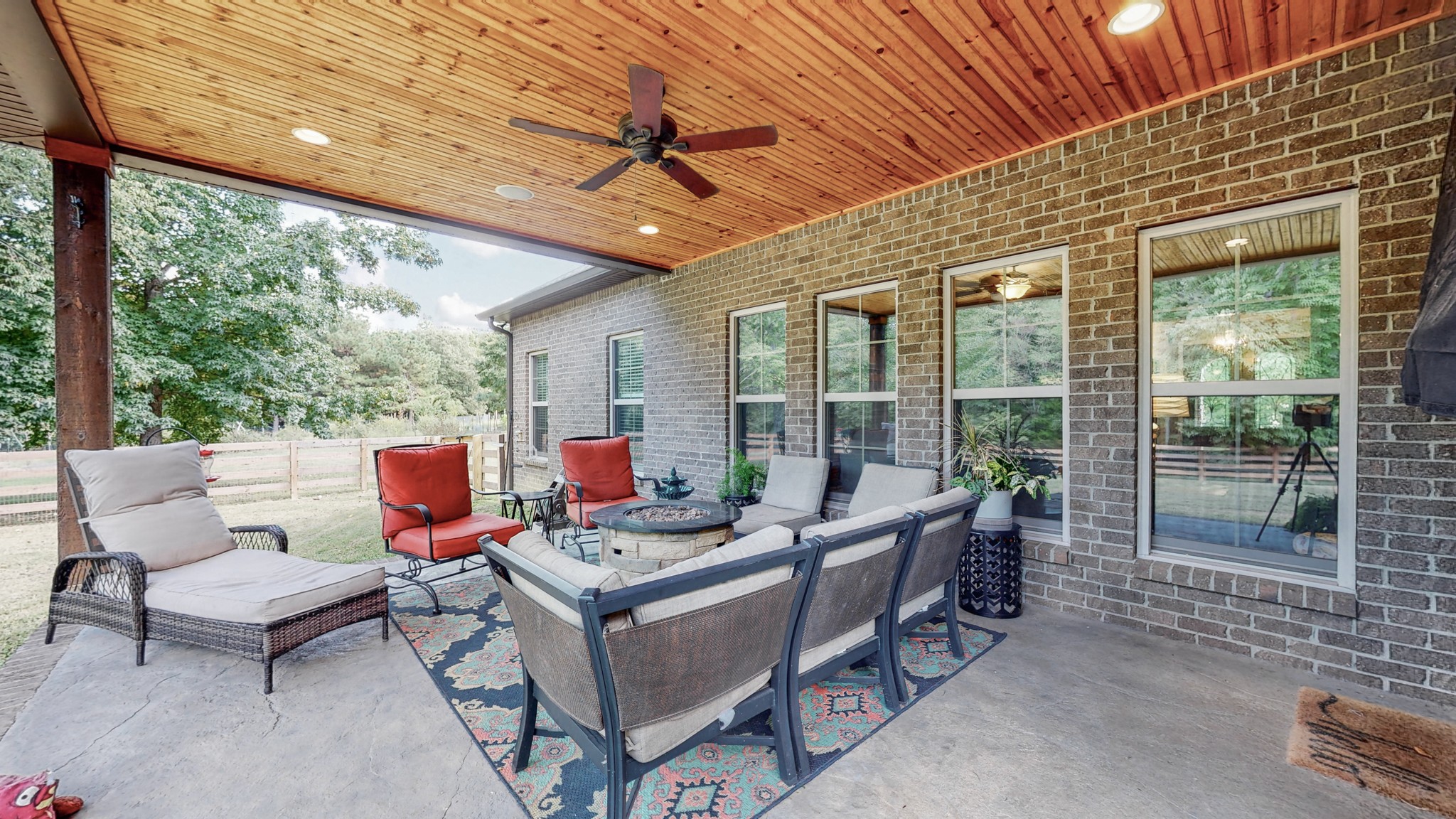 7270 Old Franklin Road Fairview, TN 37062 - Photo 43 of 46 a outdoor living space with furniture and garden view