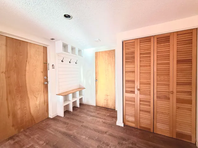 $349,000 | 337 Handle (snow Tree Pines, Unit PINES K, West Dover, VT 05356