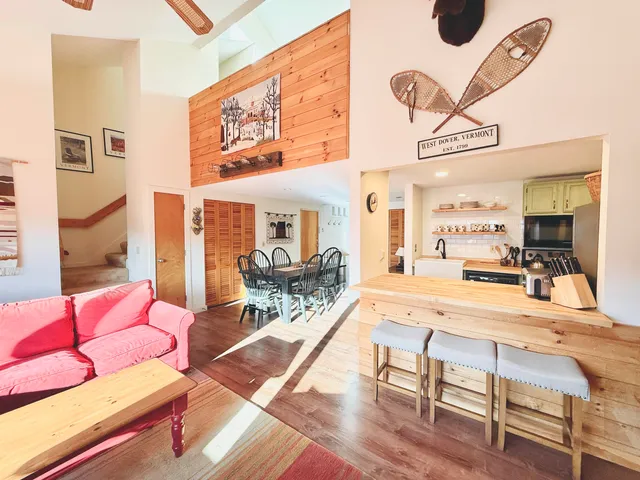 $349,000 | 337 Handle (snow Tree Pines, Unit PINES K, West Dover, VT 05356