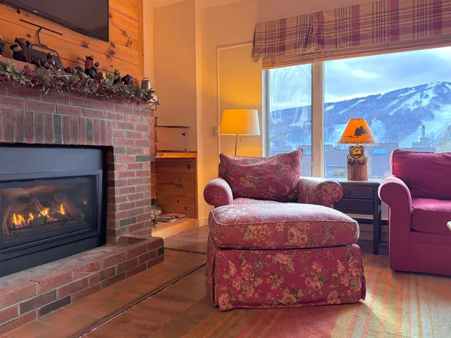 $349,000 | 337 Handle (snow Tree Pines, Unit PINES K, West Dover, VT 05356
