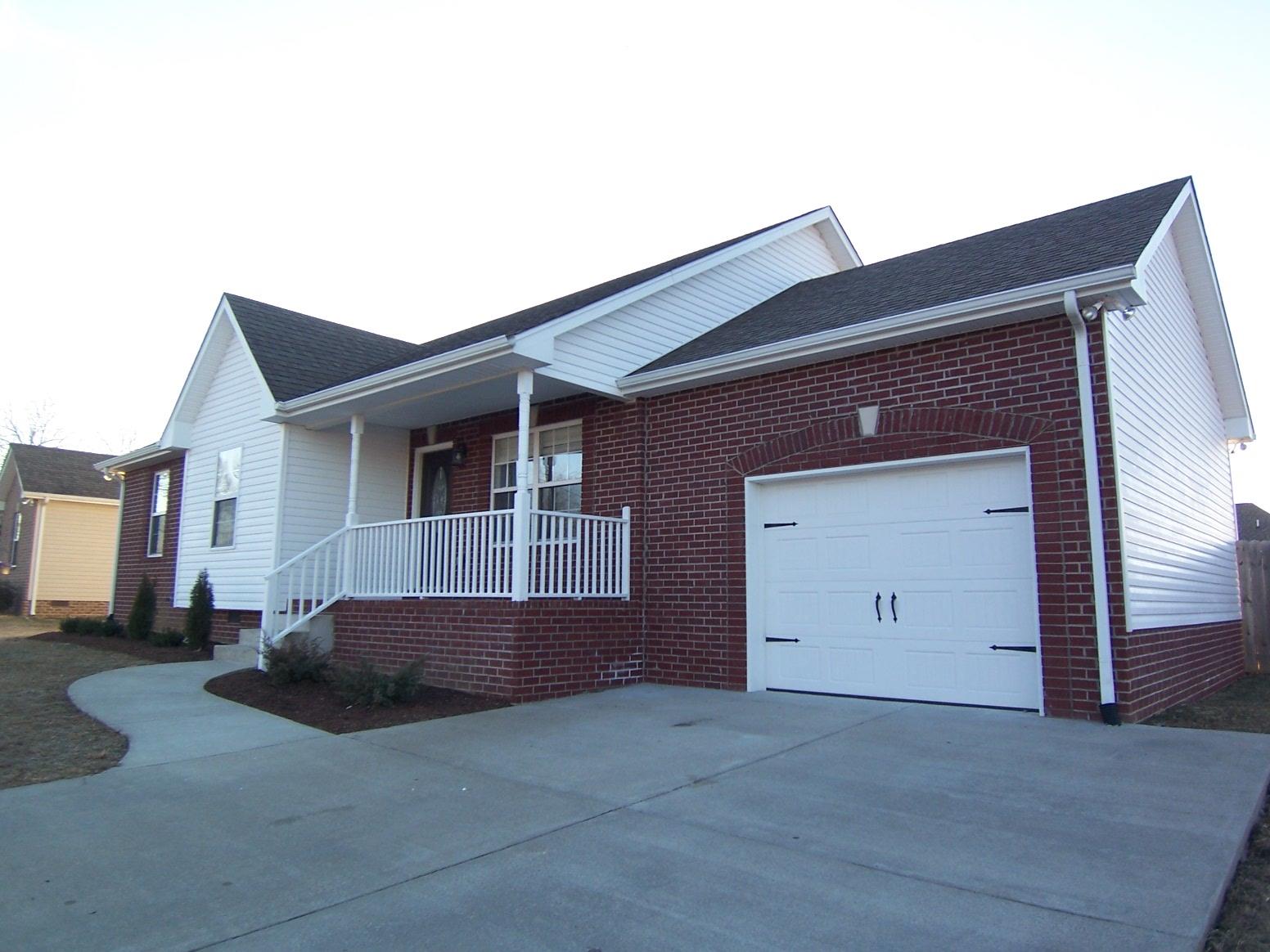 522 Polo Lane Springfield, TN 37172 - Photo 1 of 17 Gallery Image 1