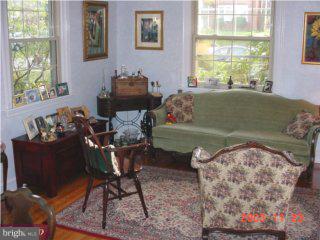 717 Brooke Road Glenside, PA 19038 - Photo 4 of 6 Gallery Image 4