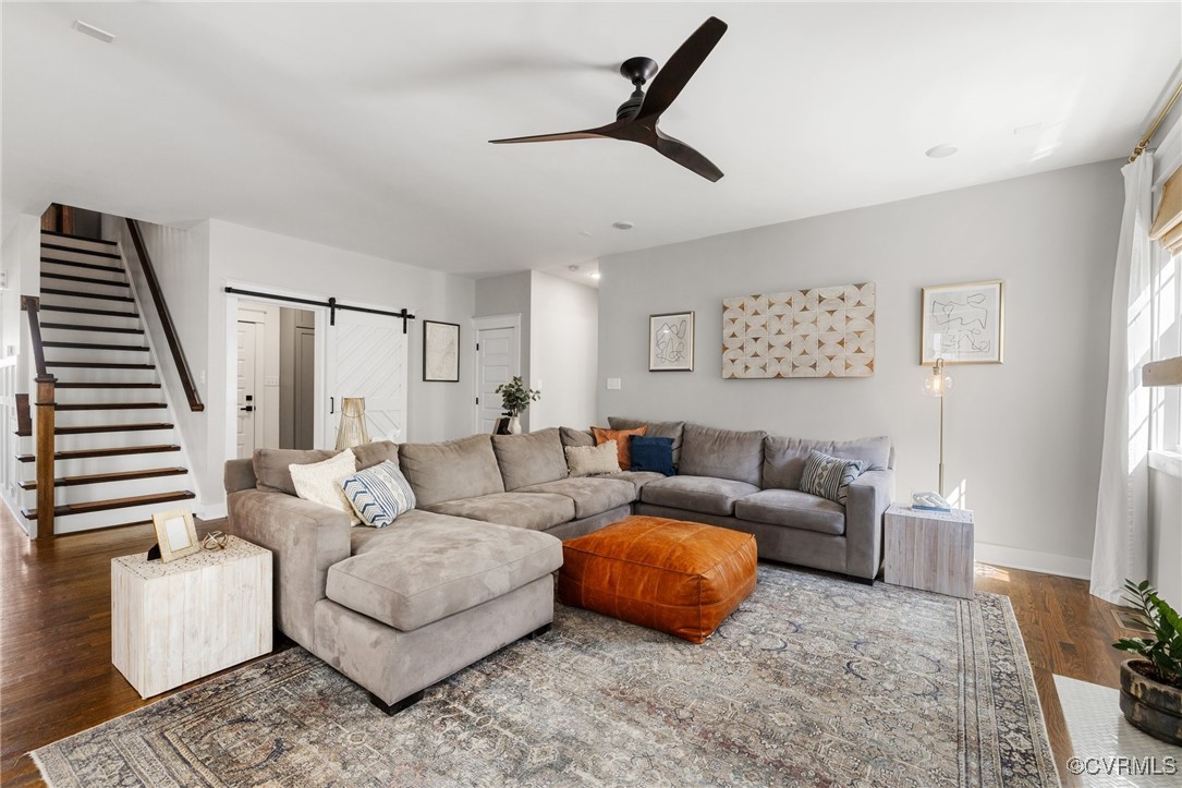 3919 Graythorne Drive Midlothian, VA 23112 - Photo 14 of 41 a living room with furniture and a large window