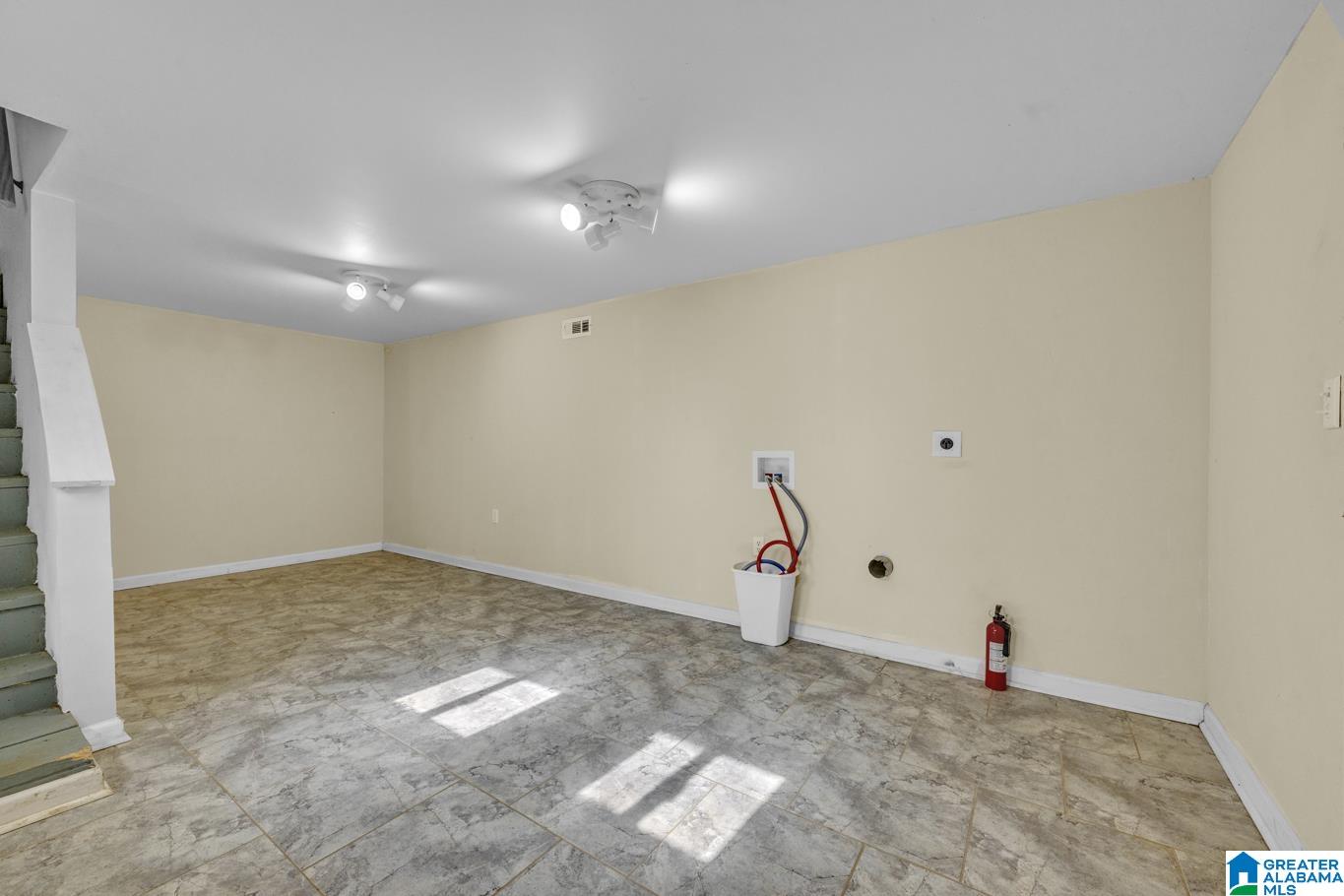 3240 Armstrong Loop Hayden, AL 35079 - Photo 24 of 33