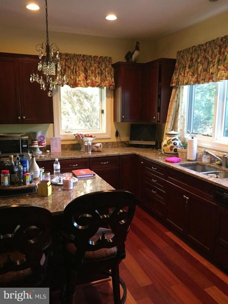 3414 Hidden River View Road Annapolis, MD 21403 - Photo 3 of 10 Kitchen