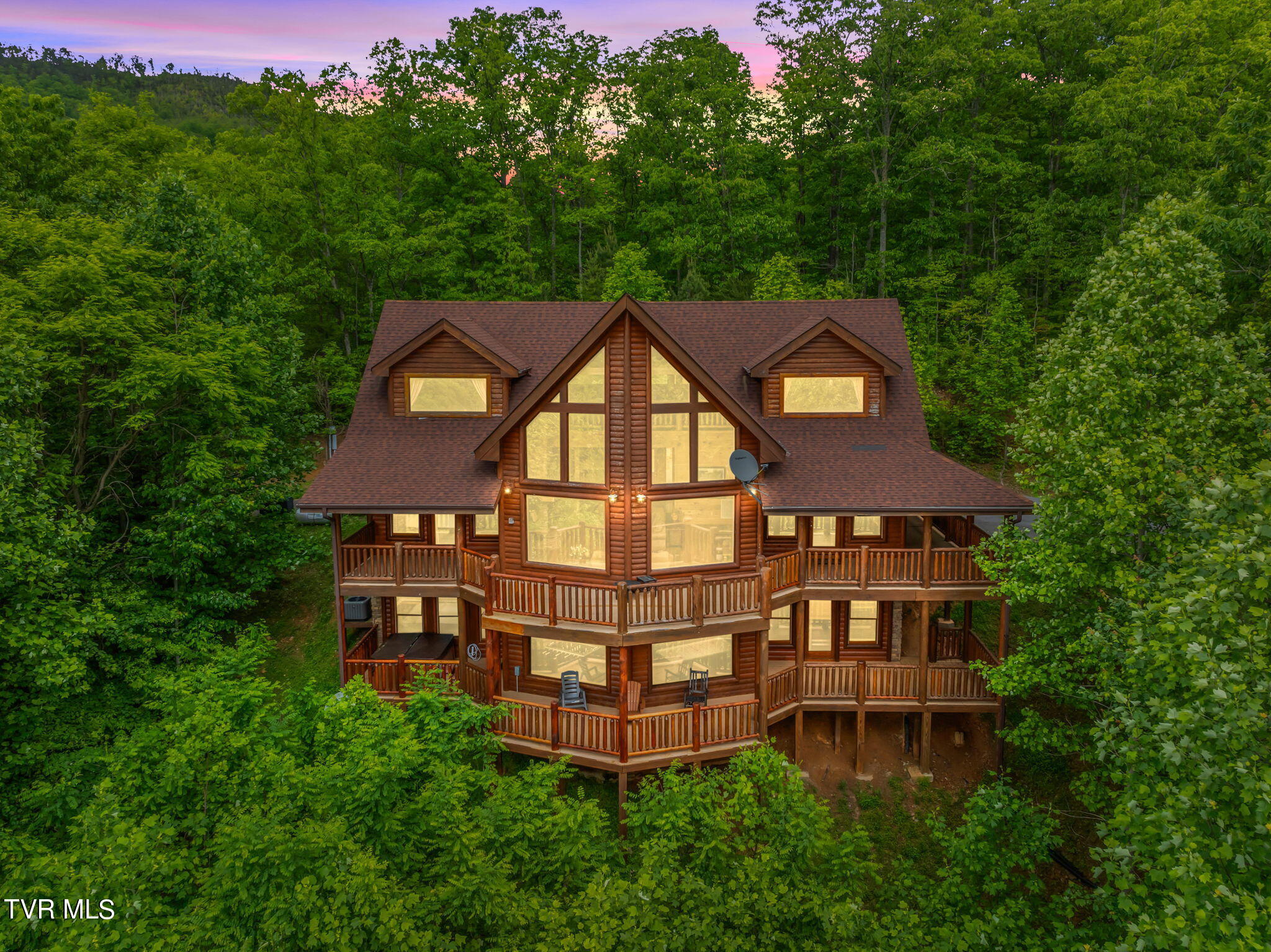 817 Big Bear Ridge Road Gatlinburg, TN 37738 - Photo 1 of 52 62-web-or-mls-817 Big Bear Ridge-63