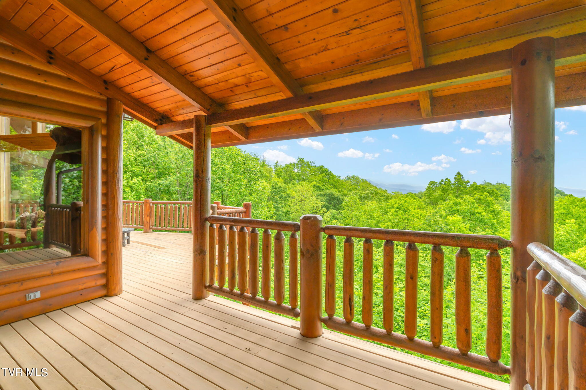 817 Big Bear Ridge Road Gatlinburg, TN 37738 - Photo 25 of 52 60-web-or-mls-817 Big Bear Ridge-61