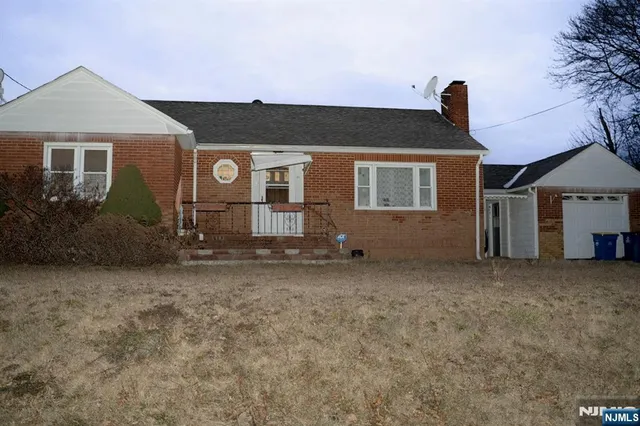 $489,000 | 210 Franklin Boulevard, Somerset, NJ 08873