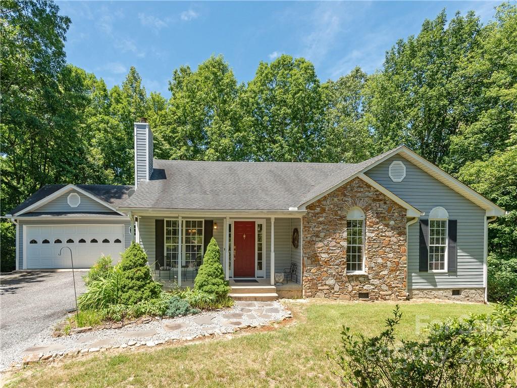 1209 Kanuga Ridge Road Hendersonville, NC 28739 - Photo 1 of 36 Gallery Image 1