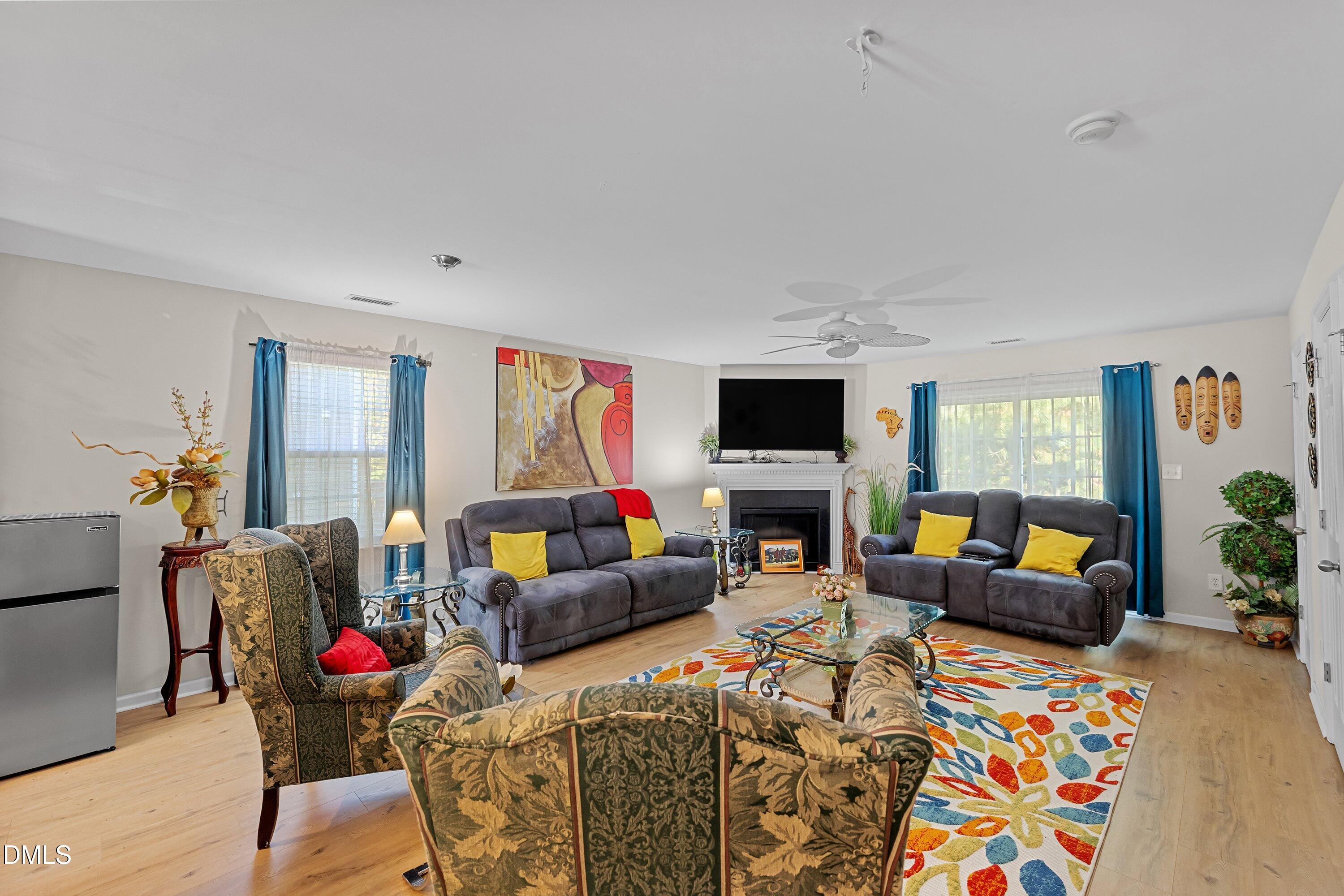 5335 Big Bass Drive Raleigh, NC 27610 - Photo 7 of 23 LIving room