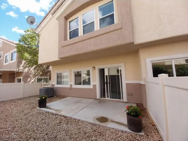 $359,999 | 8664 Traveling Breeze Avenue, Unit 102, Las Vegas, NV 89178