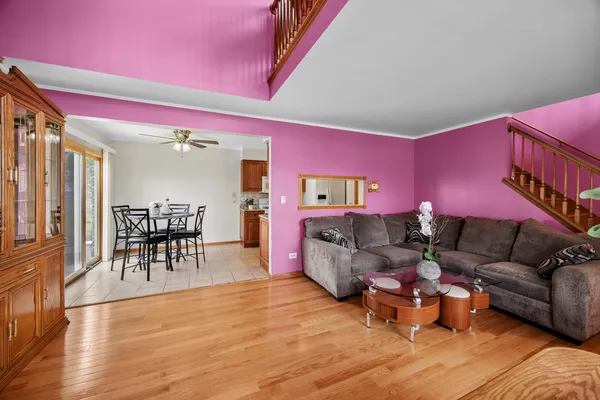 $285,000 | 7245 Arbor Lane, Justice, IL 60458