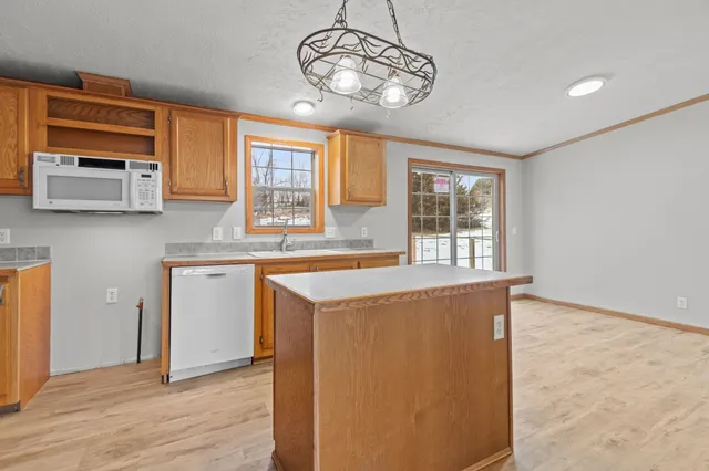 $279,900 | W5488 Bend Road, Princeton, WI 54968