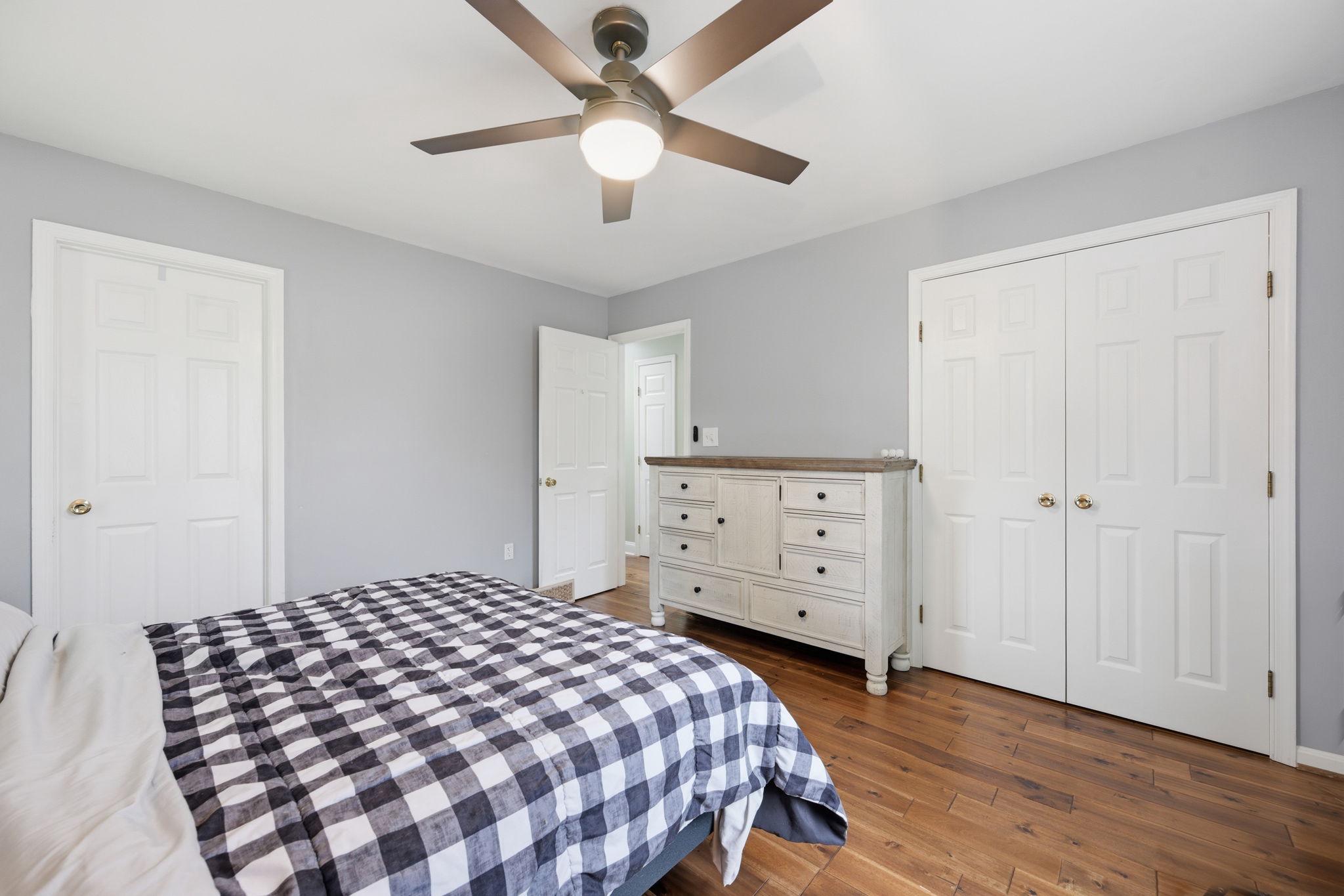 7949 Innkeeper Drive Severn, MD 21144 - Photo 21 of 51 Primary with a Walk in Closet
