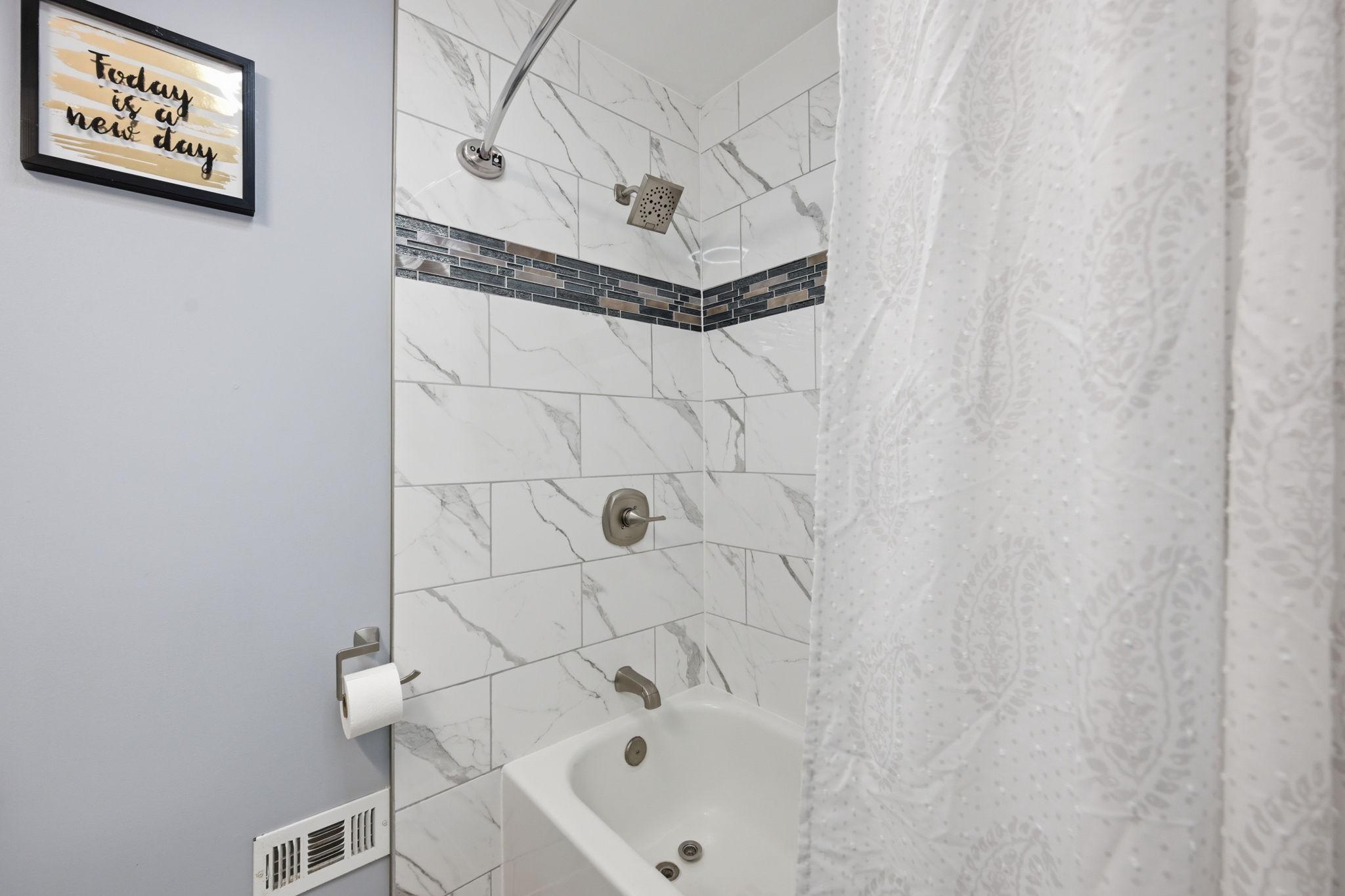 7949 Innkeeper Drive Severn, MD 21144 - Photo 29 of 51 Tub and Shower