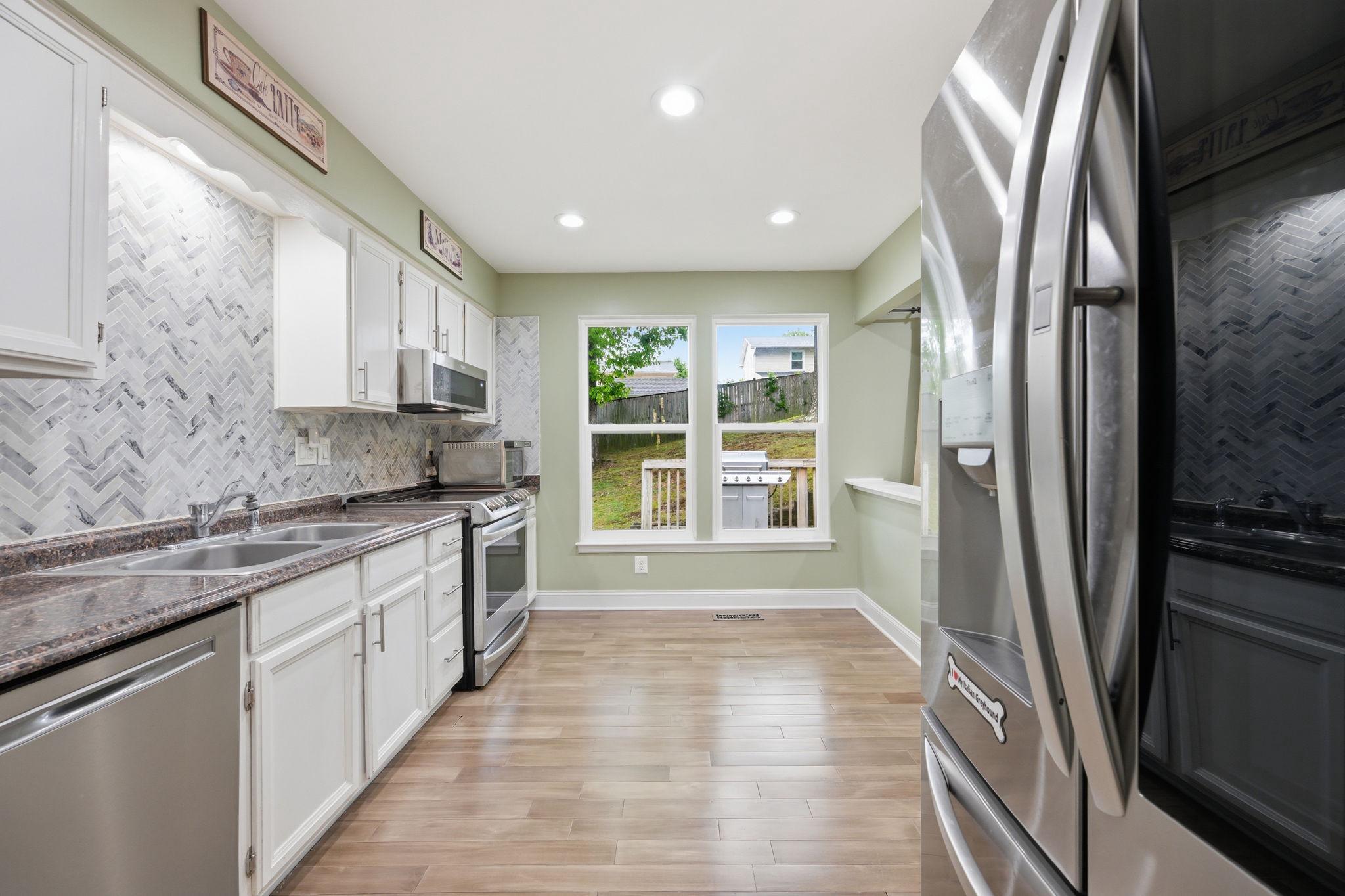 7949 Innkeeper Drive Severn, MD 21144 - Photo 8 of 51 Custom Ceramic Backsplash