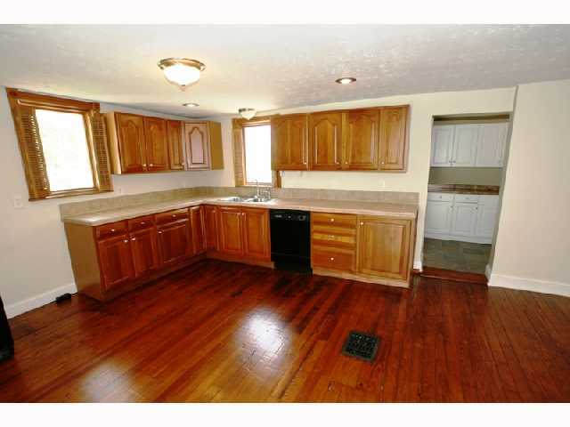 12483 Center Village Road Galena, OH 43021 - Photo 4 of 18 Gallery Image 4