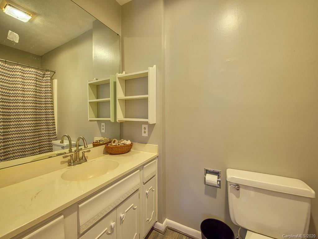 76 Ninevah Road, Unit 122B Waynesville, NC 28786 - Photo 18 of 23 Gallery Image 18