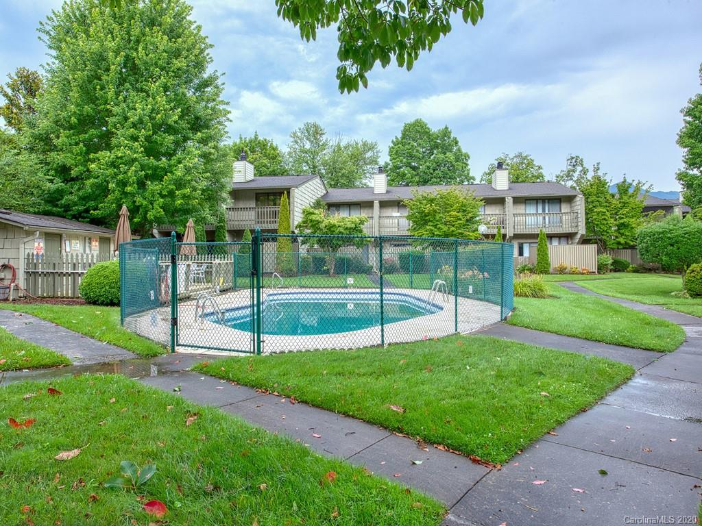 76 Ninevah Road, Unit 122B Waynesville, NC 28786 - Photo 3 of 23 Gallery Image 3