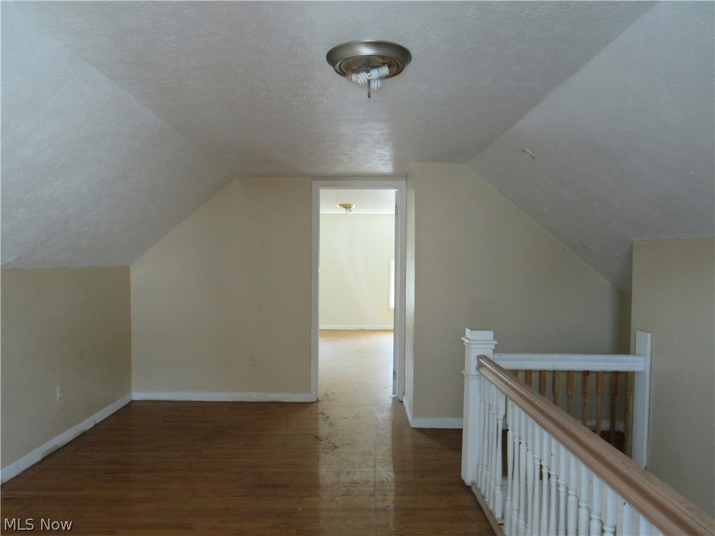1726 Lee Road Cleveland Heights, OH 44118 - Photo 29 of 36 Third floor