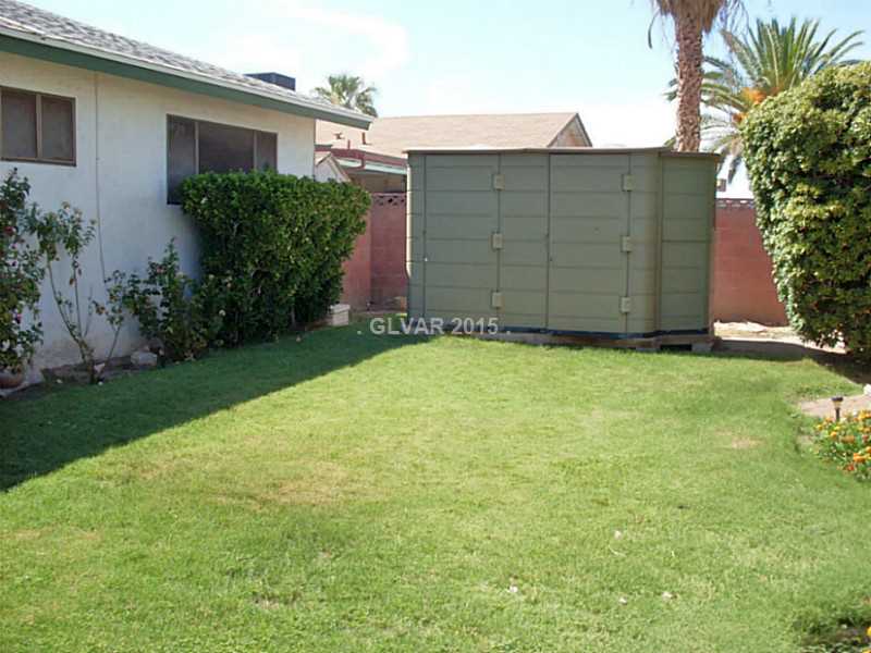 3550 Ruth Drive Las Vegas, NV 89121 - Photo 11 of 12 Yard/Garden.